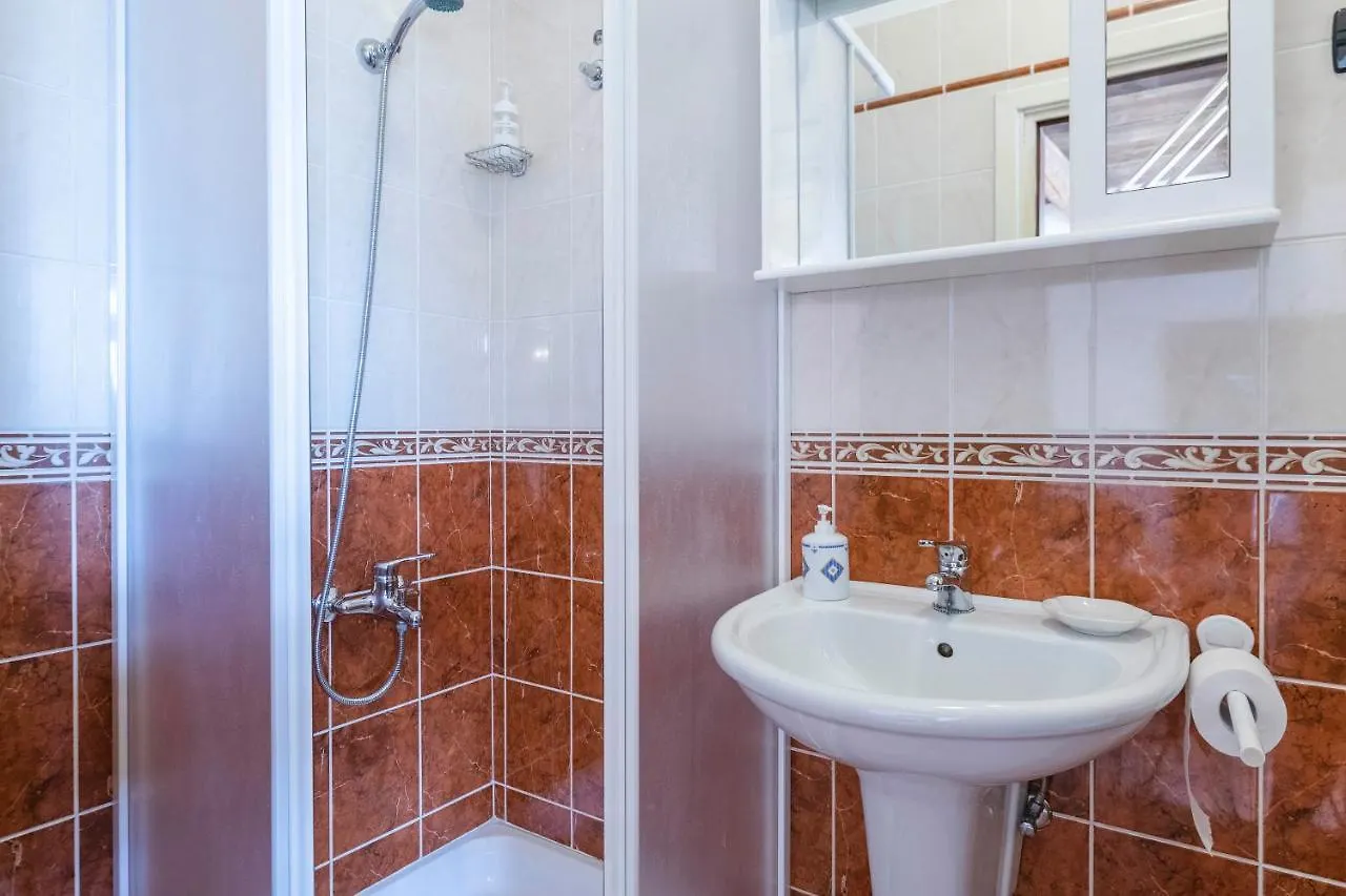 Villa Margerita With Private Pool, Yard And Parking Kastelir Croatia